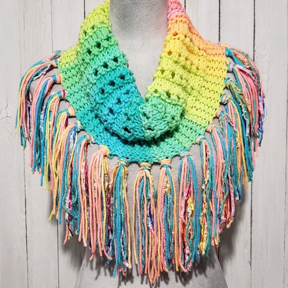 NEW Hand Knitted Boho Cowl Infinity Scarf Fringe Boho Whimsy Festival Indie - Picture 3 of 6